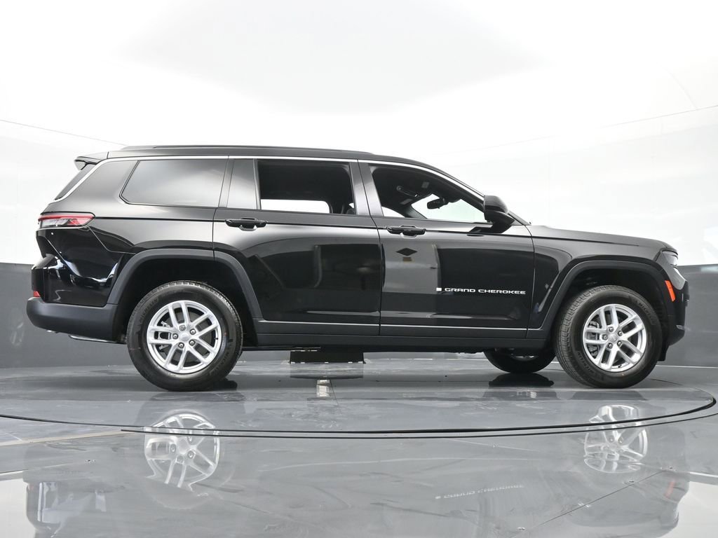 Used 2024 Jeep Grand Cherokee L Laredo w/ Luxury Tech Group I image 54