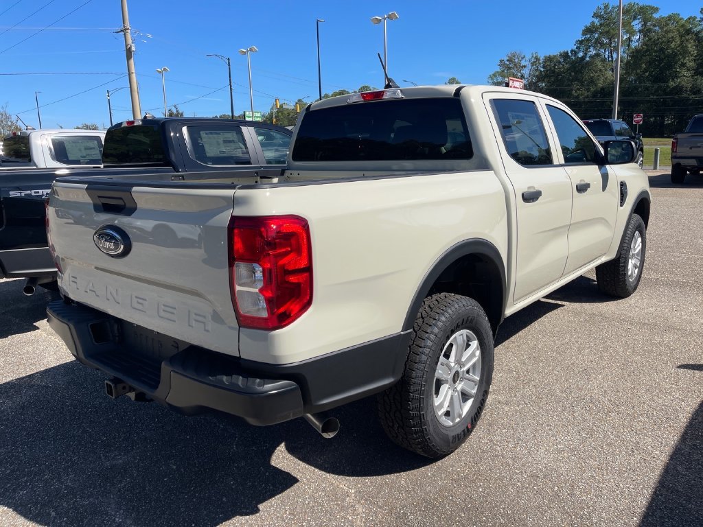 New 2026 Ford Ranger XL w/ Trailer Tow Package RWD image 12