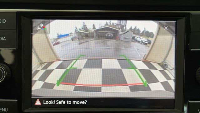 Used 2024 Volkswagen Jetta SE image 35