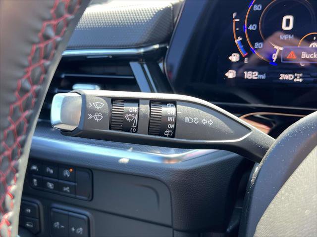 Used 2025 Chevrolet Suburban RST w/ Comfort Package image 27