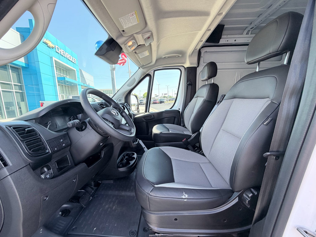 Used 2026 RAM ProMaster 2500 w/ Convenience Group FWD image 24