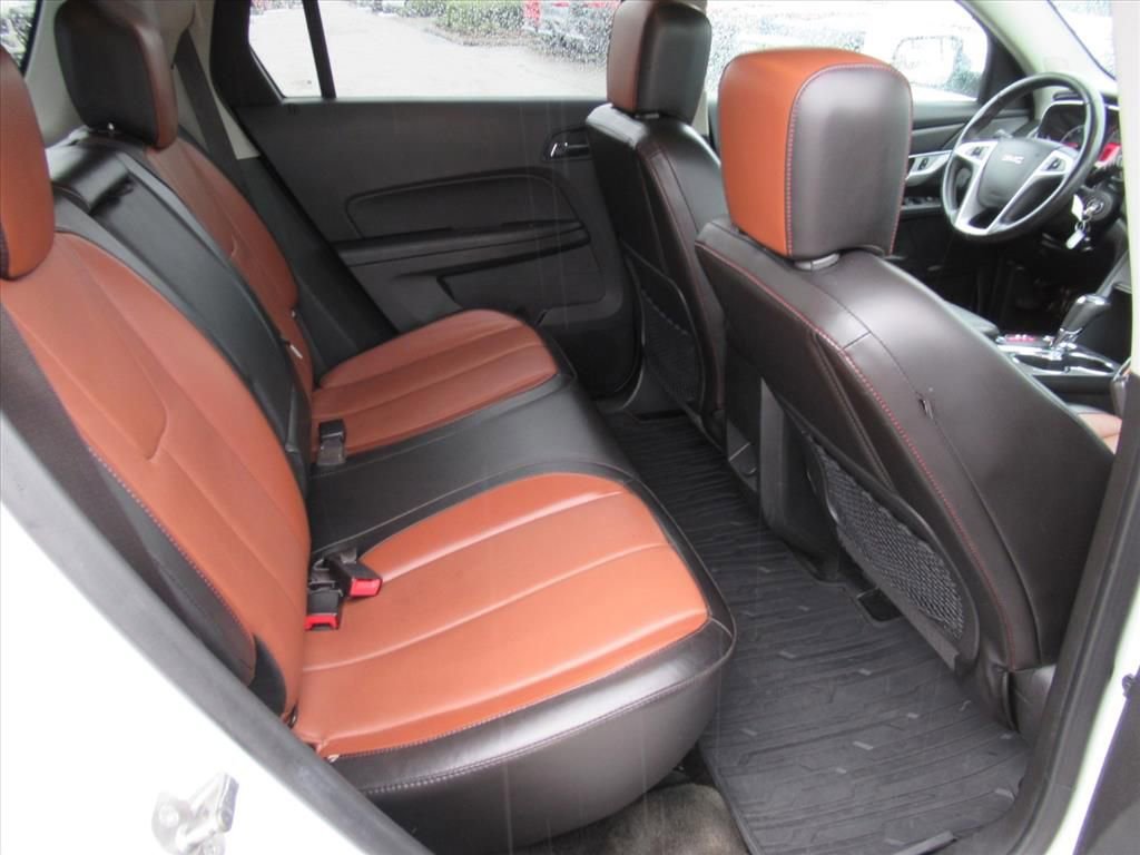 Used 2017 GMC Terrain SLT image 27