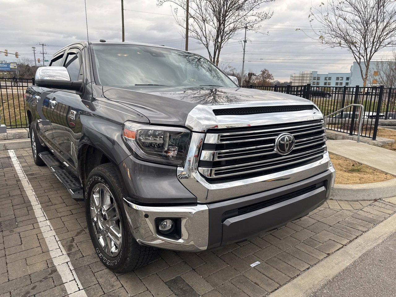 Used 2019 Toyota Tundra 1794 Edition image 3