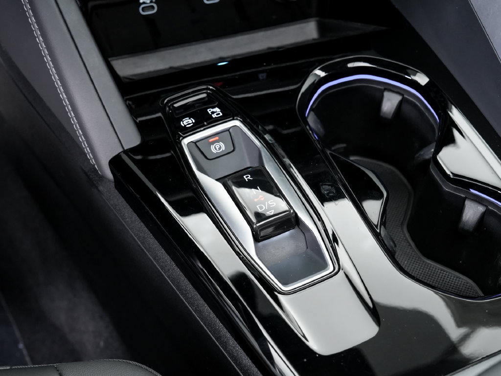 Used 2025 Audi Q5 Premium Plus AWD/4WD image 18