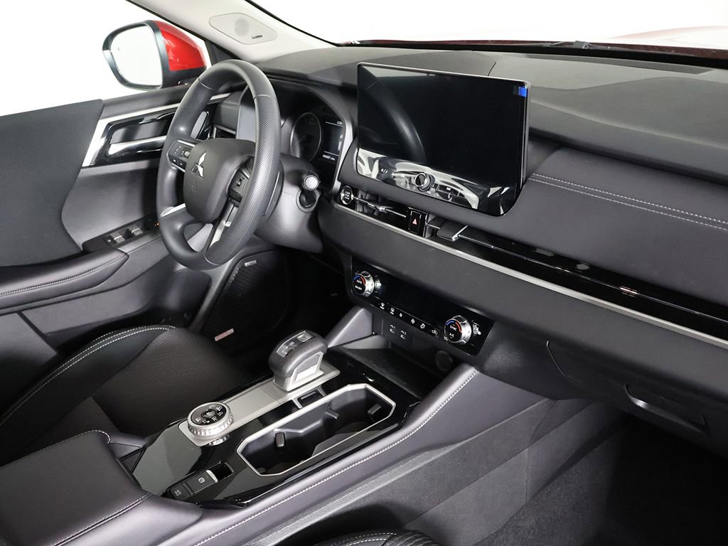 New 2026 Mitsubishi Outlander ES AWD/4WD image 26