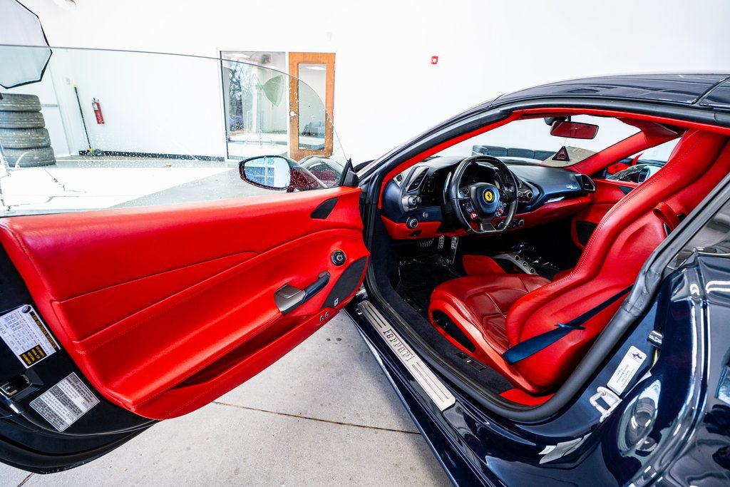Used 2017 Ferrari 488 Spider image 35