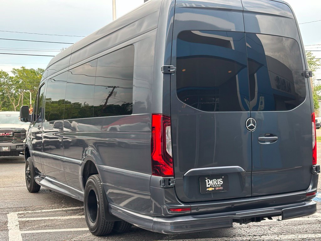 Used 2023 Mercedes-Benz Sprinter 3500 image 8