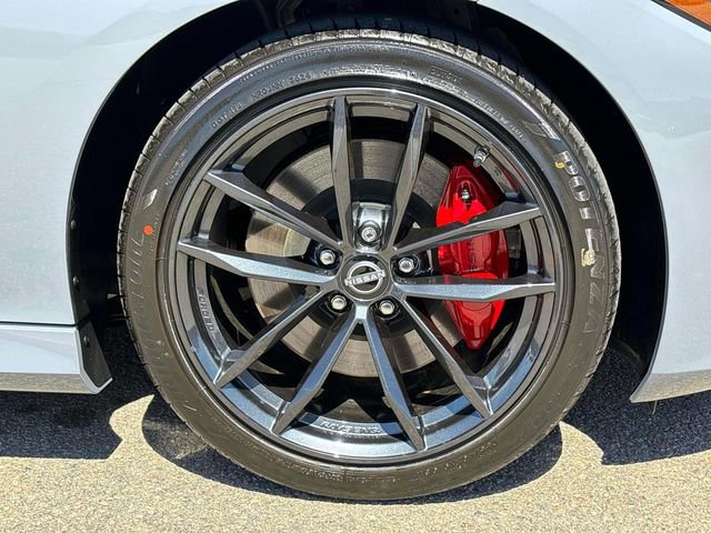 Used 2024 Nissan Z Performance w/ Floor Mat Package RWD image 27