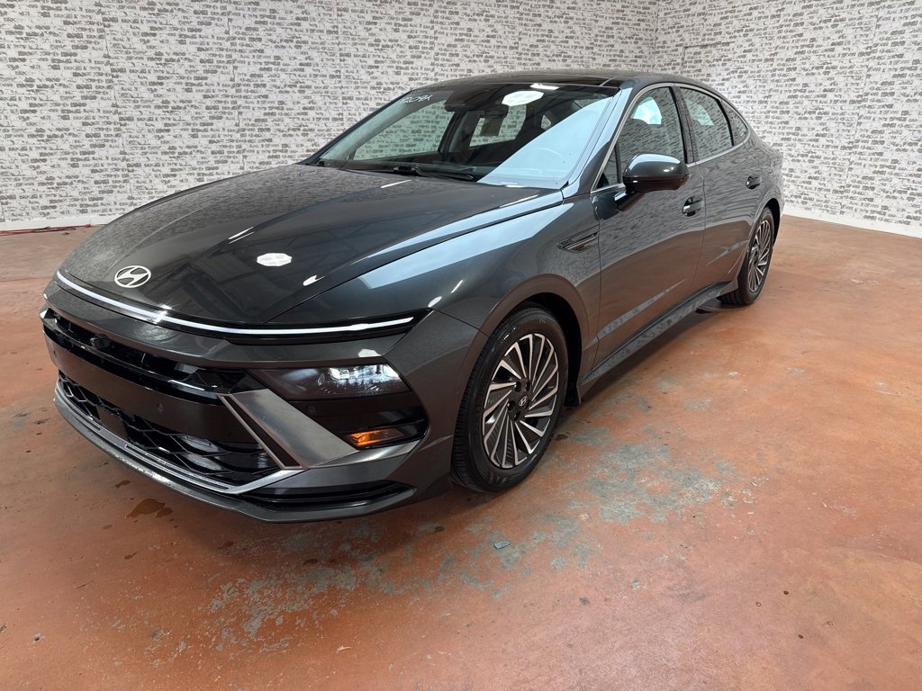 Certified 2024 Hyundai Sonata Limited image 3