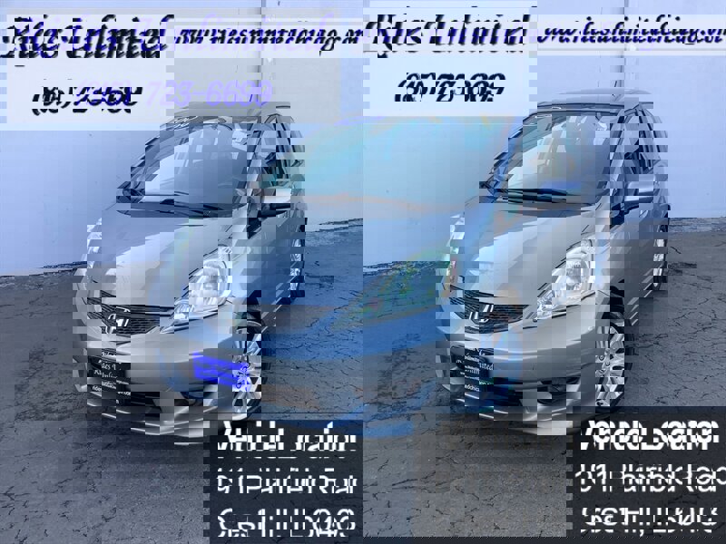 Used 2009 Honda Fit Sport image 1