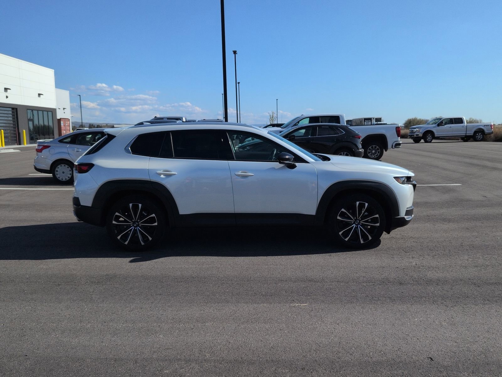 Used 2025 MAZDA CX-50 AWD 2.5 Turbo w/ Weather Package image 8