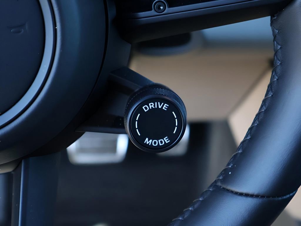 Certified 2024 Porsche Macan Turbo Electric image 32