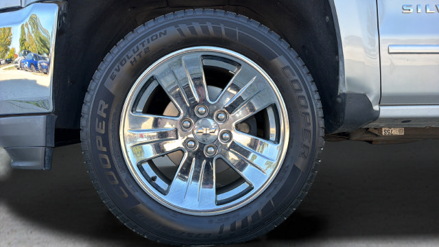 Used 2017 Chevrolet Silverado 1500 LT w/ All Star Edition RWD image 32