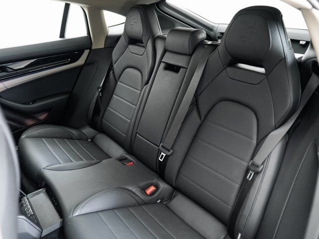 Certified 2024 Porsche Panamera 4 image 25