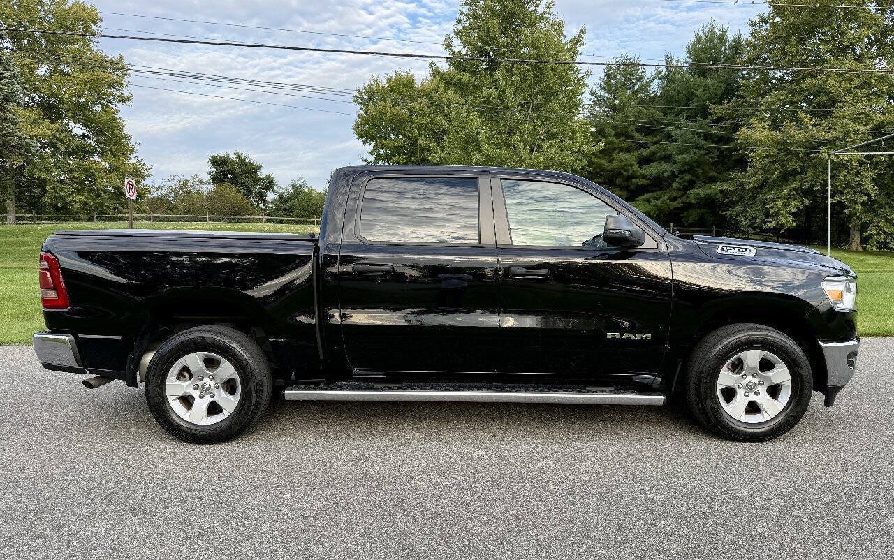 Used 2023 RAM 1500 Big Horn AWD/4WD image 12