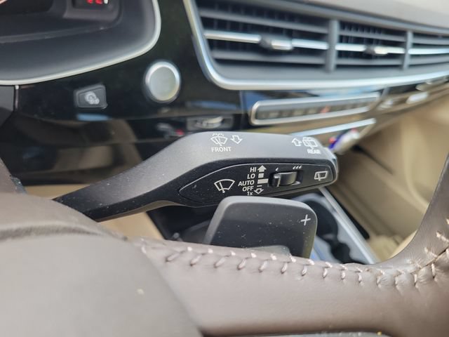 Used 2018 Audi Q7 3.0T Prestige AWD/4WD image 25