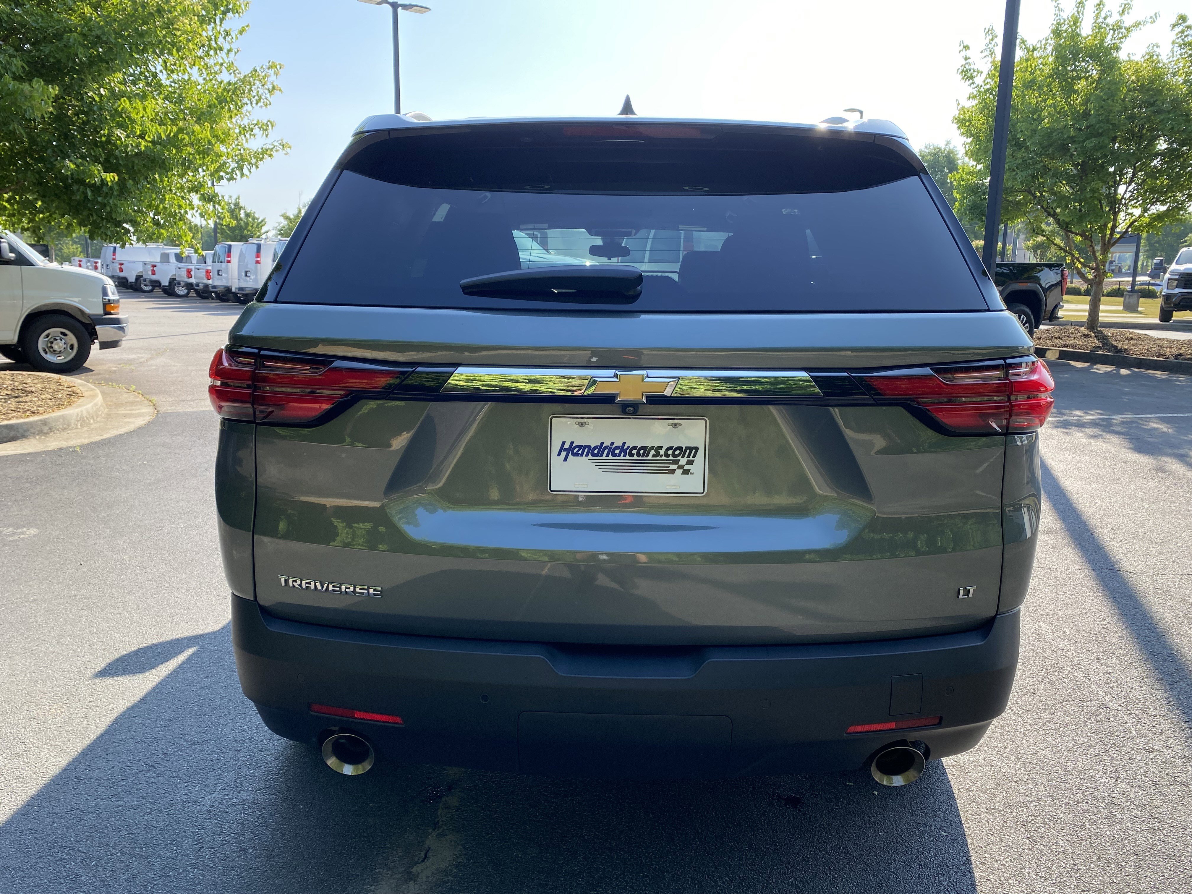 Used 2022 Chevrolet Traverse LT FWD image 8