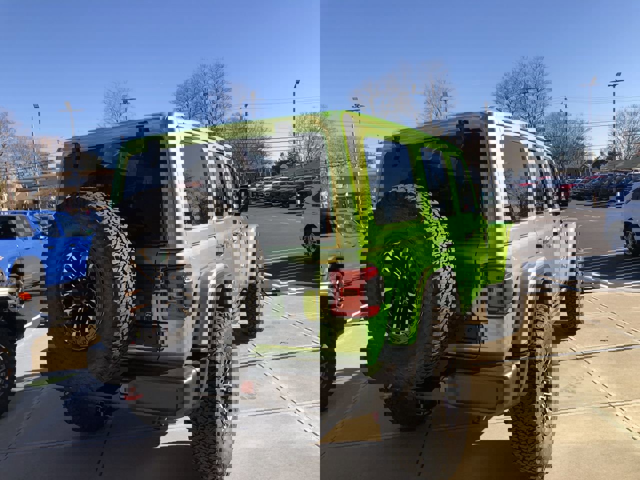 New 2026 Jeep Wrangler Unlimited Rubicon w/ Xtreme 35 Tire Package image 5