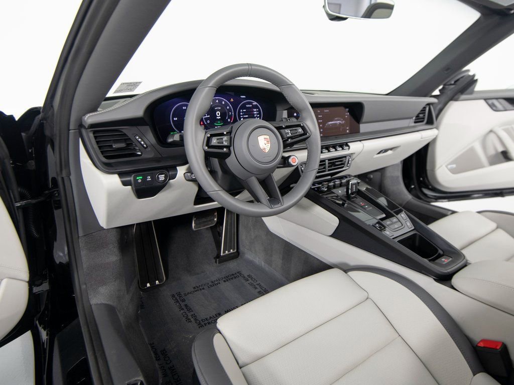 Certified 2026 Porsche 911 Carrera GTS image 4