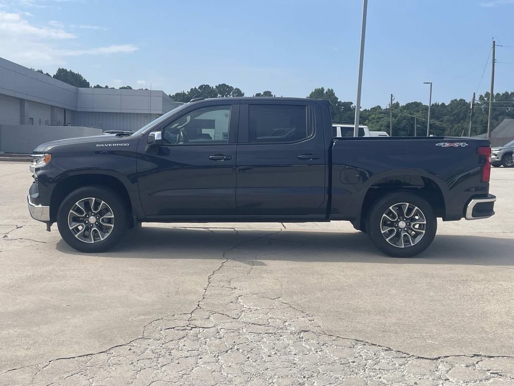 Certified 2023 Chevrolet Silverado 1500 LT AWD/4WD image 2