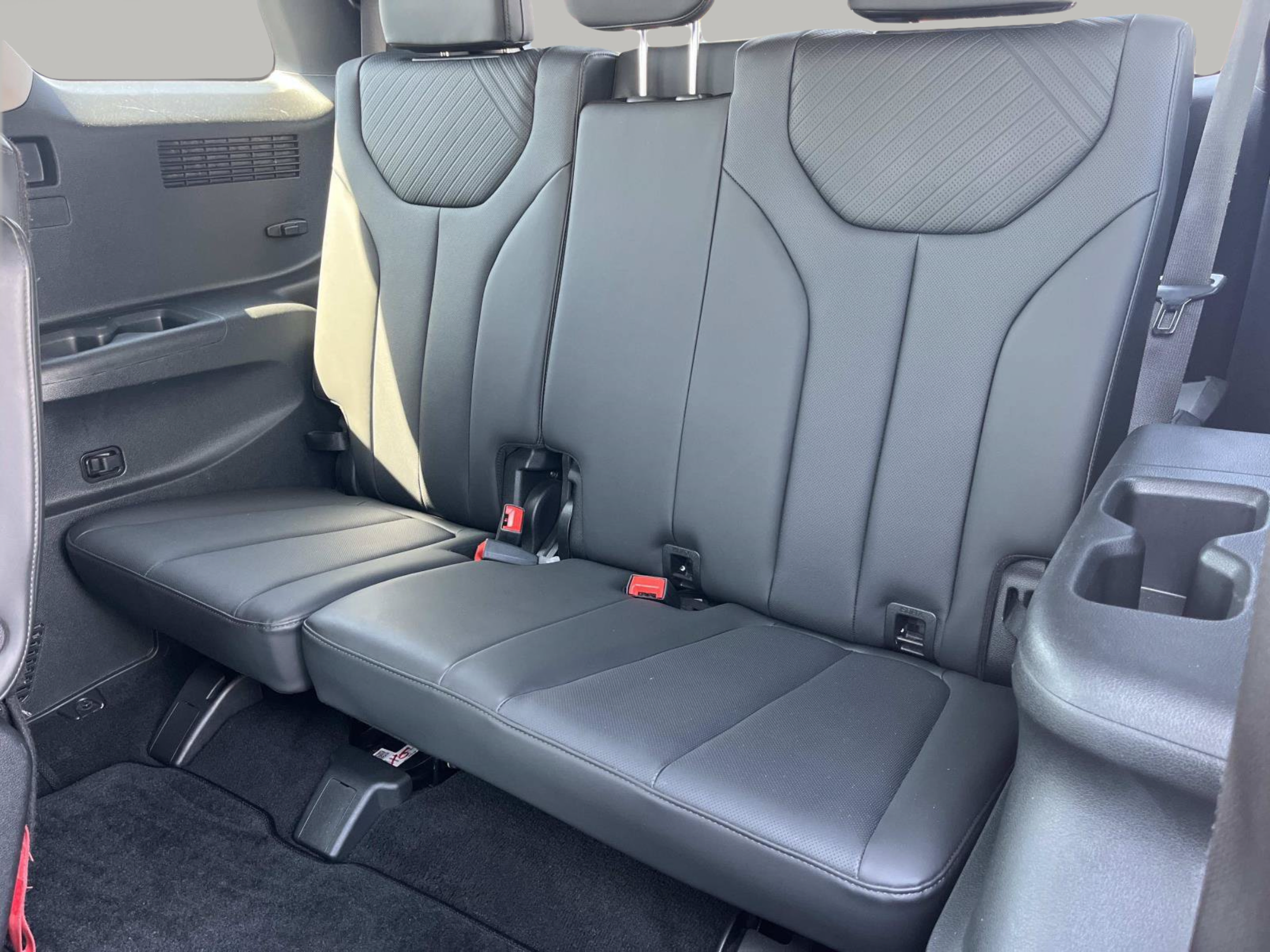 Used 2024 Hyundai Palisade XRT FWD image 21