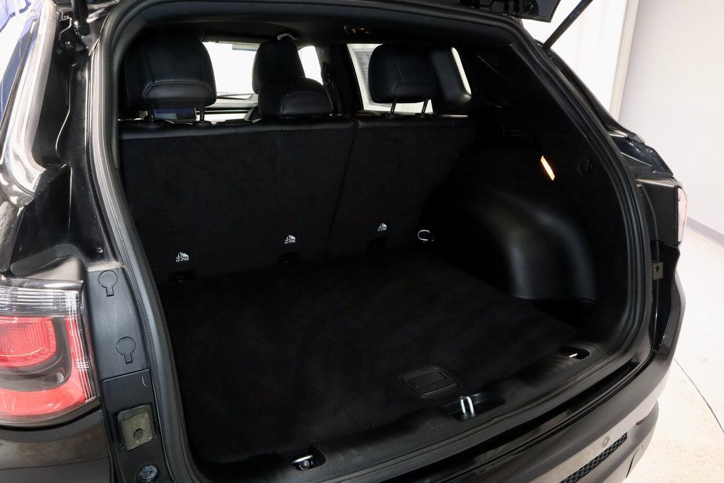 Used 2024 Jeep Compass Limited image 13