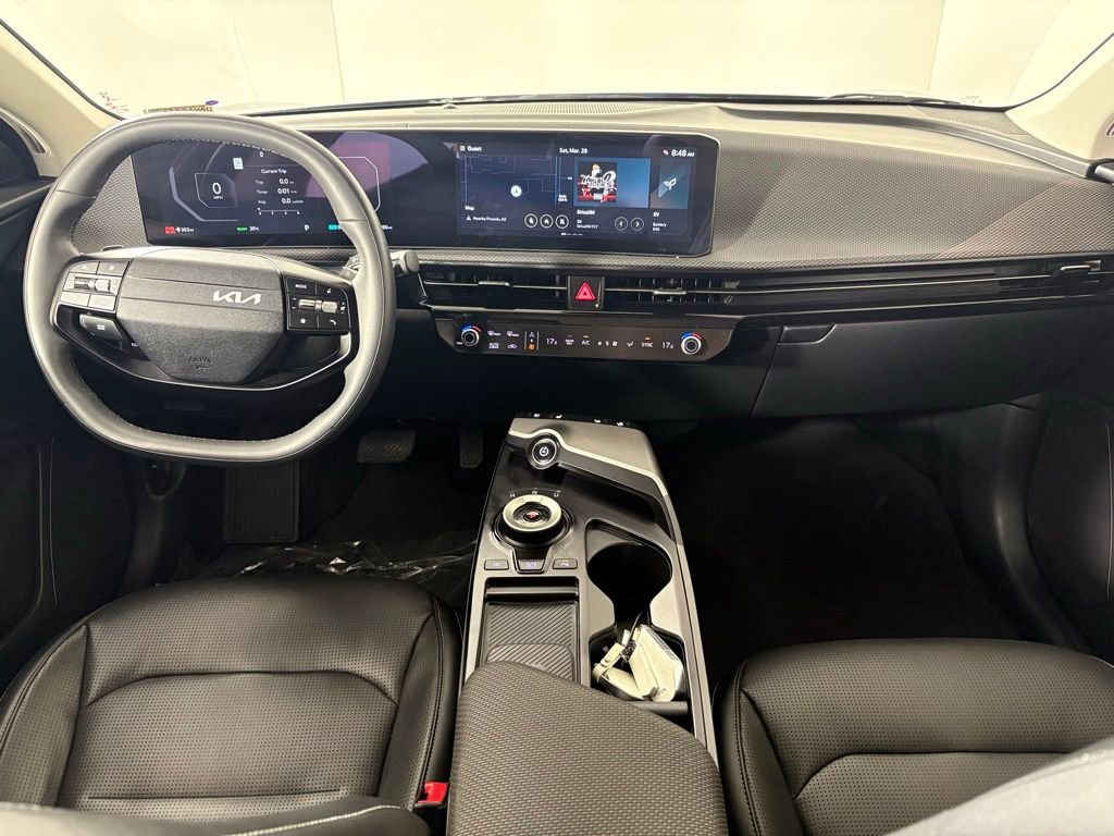 Used 2025 Kia EV6 Wind image 36