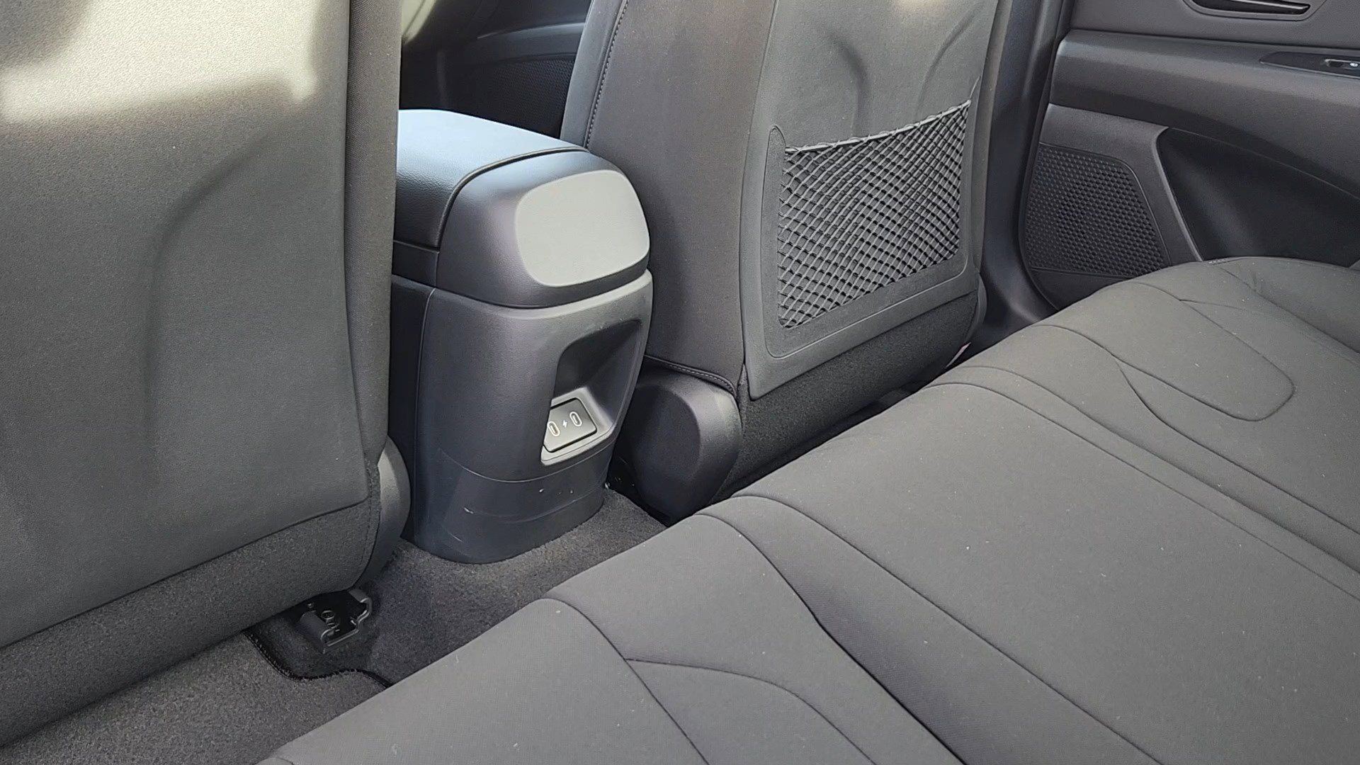 New 2026 Hyundai Elantra SEL Sport Premium image 18