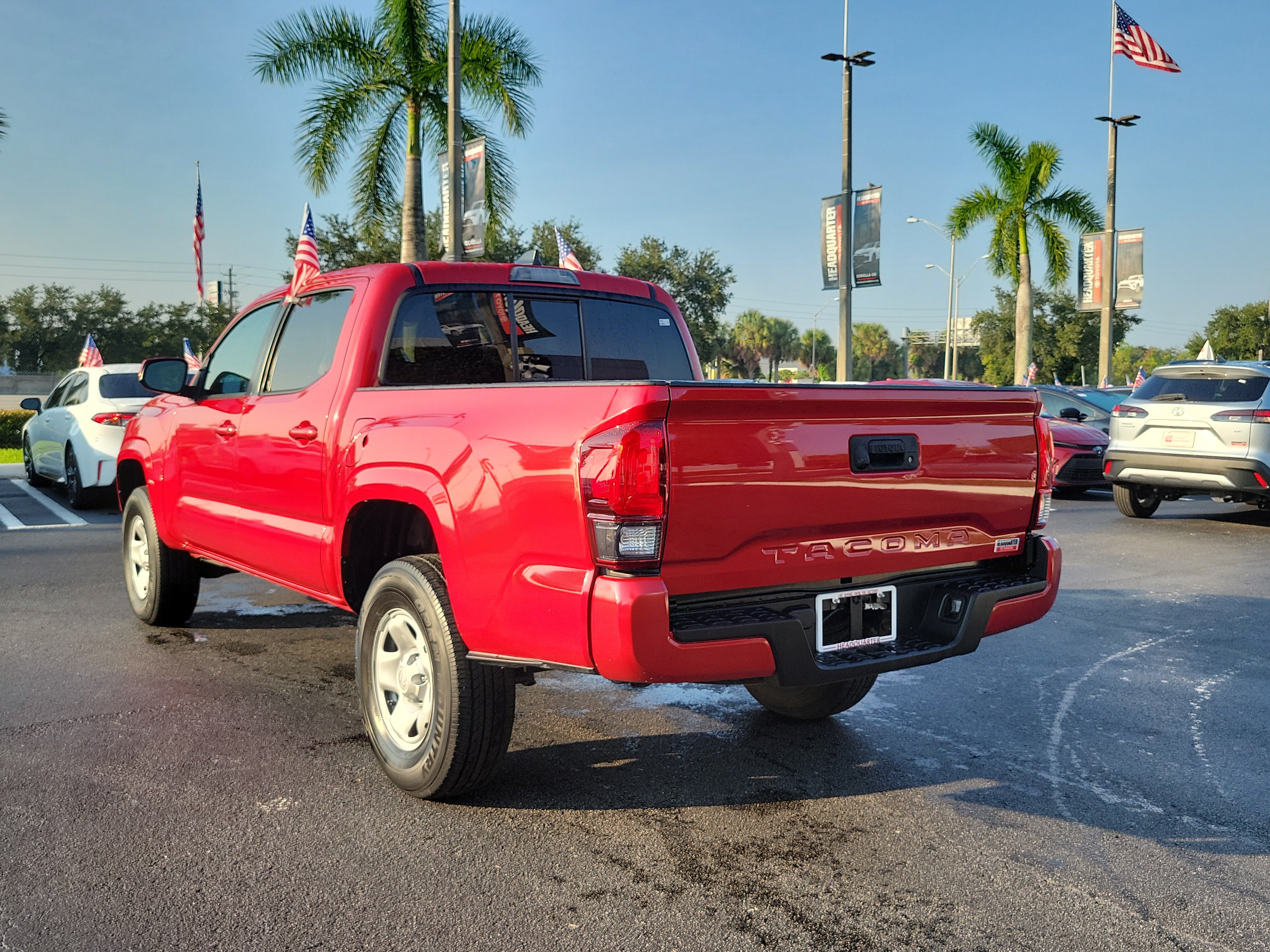 Used 2023 Toyota Tacoma SR w/ SR Convenience Package RWD image 9
