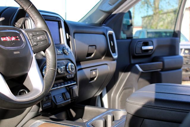 Used 2023 GMC Sierra 2500 SLT w/ SLT Convenience Package AWD/4WD image 18
