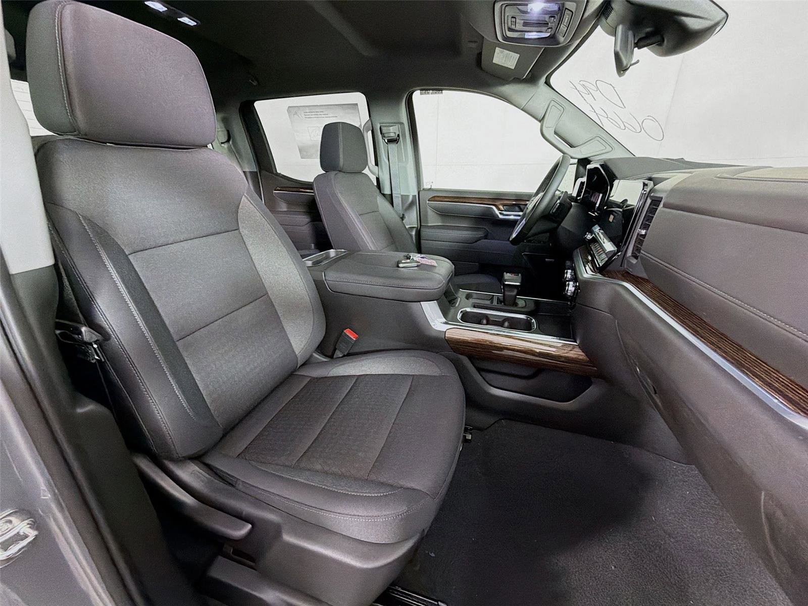 New 2026 GMC Sierra 1500 Elevation w/ Preferred Package image 29