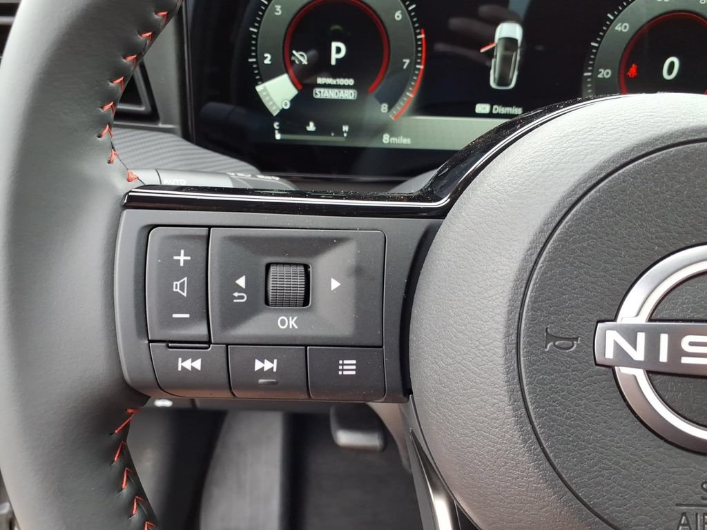 New 2026 Nissan Kicks SR FWD image 17