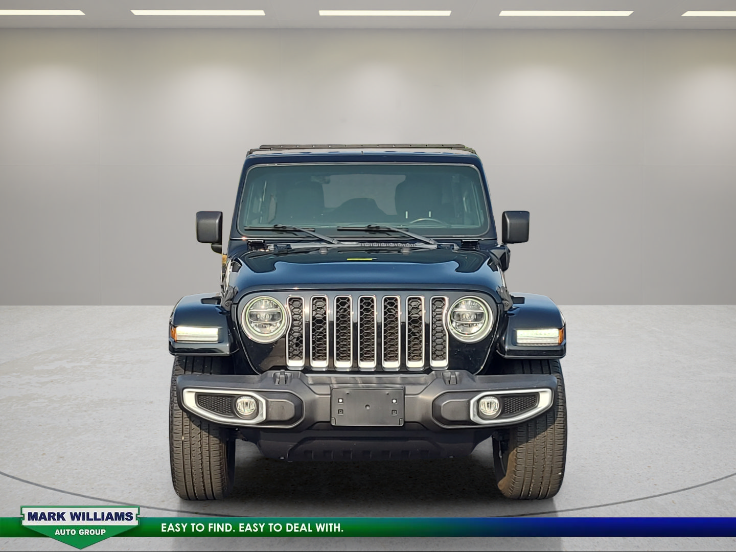 Used 2021 Jeep Wrangler Unlimited Sahara w/ Cold Weather Group AWD/4WD image 36