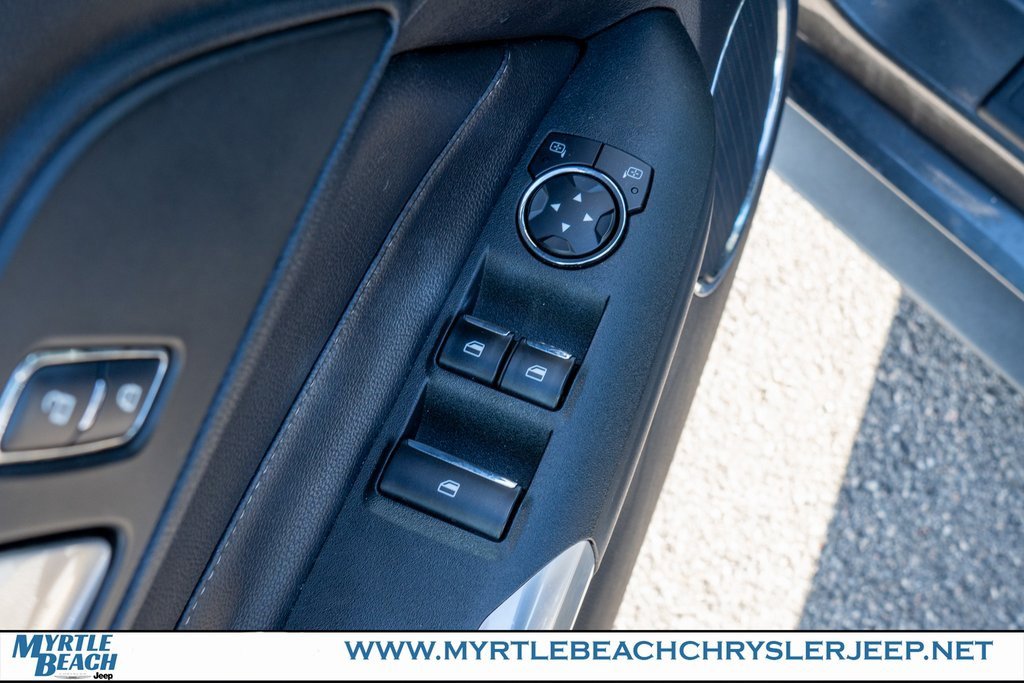 Used 2018 Ford Mustang Premium image 16