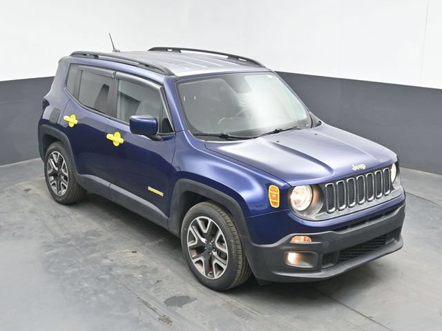 Used 2017 Jeep Renegade Latitude w/ Popular Equipment Group FWD image 13