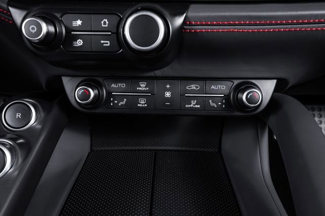 Used 2019 Ferrari GTC4Lusso AWD/4WD image 49