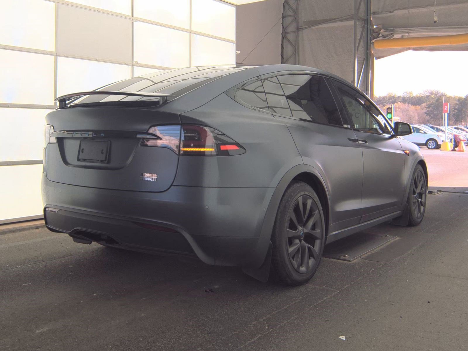 Used 2023 Tesla Model X Plaid image 6