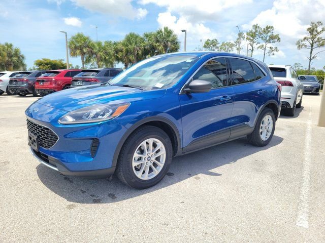 Used 2022 Ford Escape SE w/ Convenience Package AWD/4WD image 4