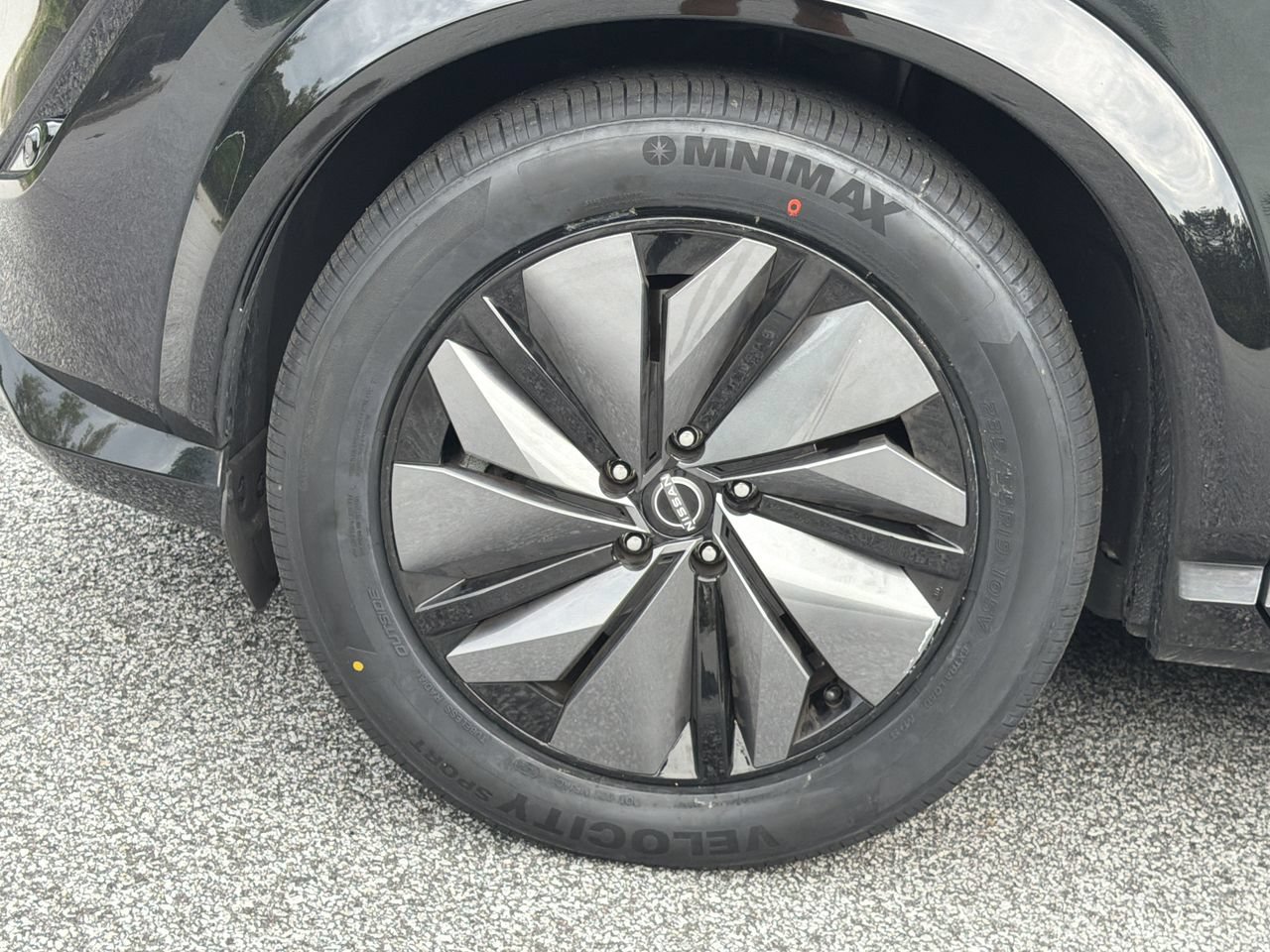 Certified 2024 Nissan Ariya AWD image 32