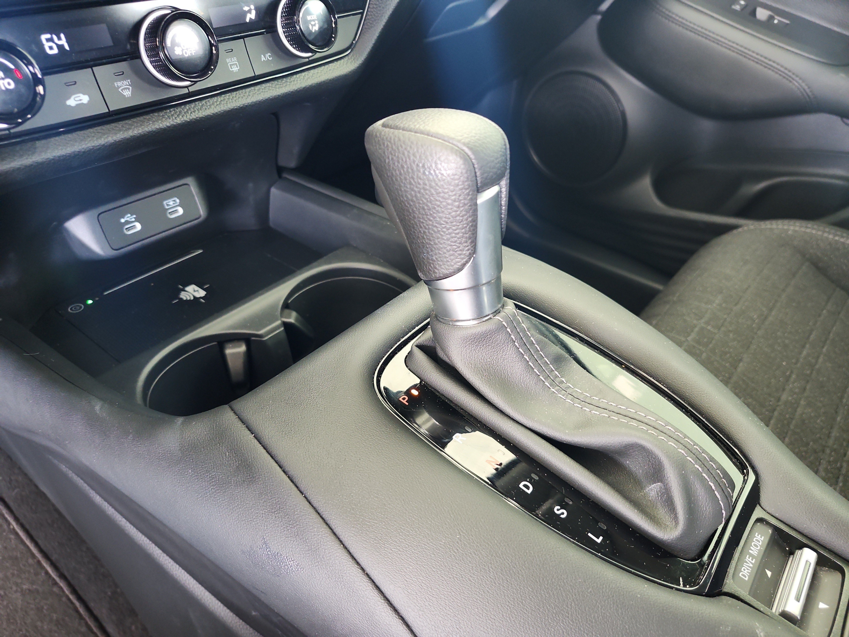 Certified 2026 Honda HR-V LX image 15