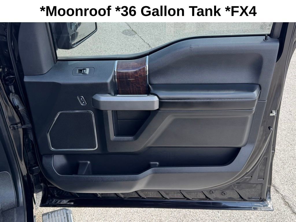 Used 2017 Ford F150 Platinum w/ Equipment Group 701A Luxury image 30