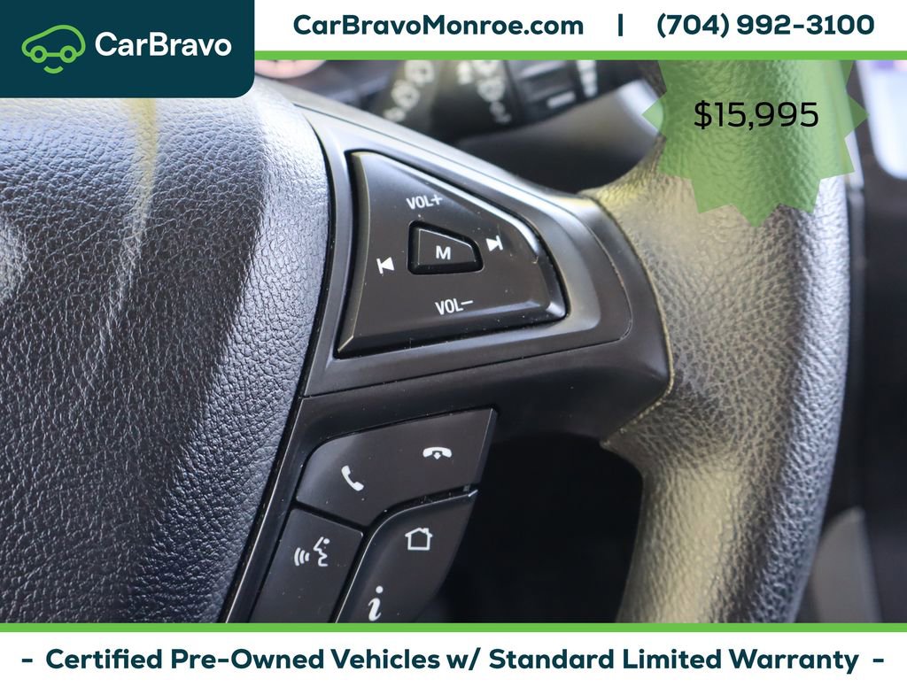 Used 2020 Ford Edge SE w/ Cargo Accessory Package FWD image 21