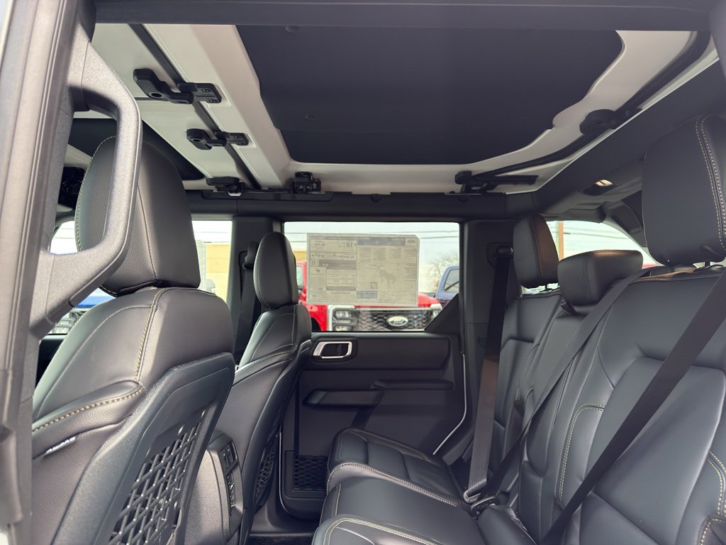 New 2025 Ford Bronco Badlands image 24