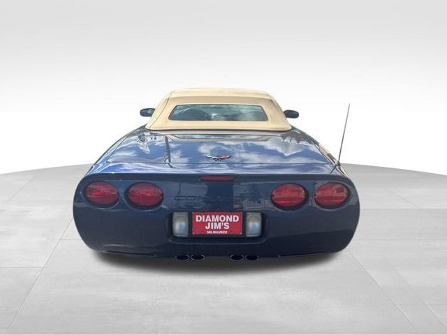 Used 2001 Chevrolet Corvette Convertible w/ Preferred Equipment Group2 RWD image 33