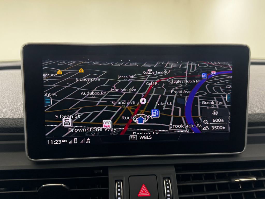 Used 2018 Audi Q5 2.0T Premium Plus w/ Premium Plus Package image 18