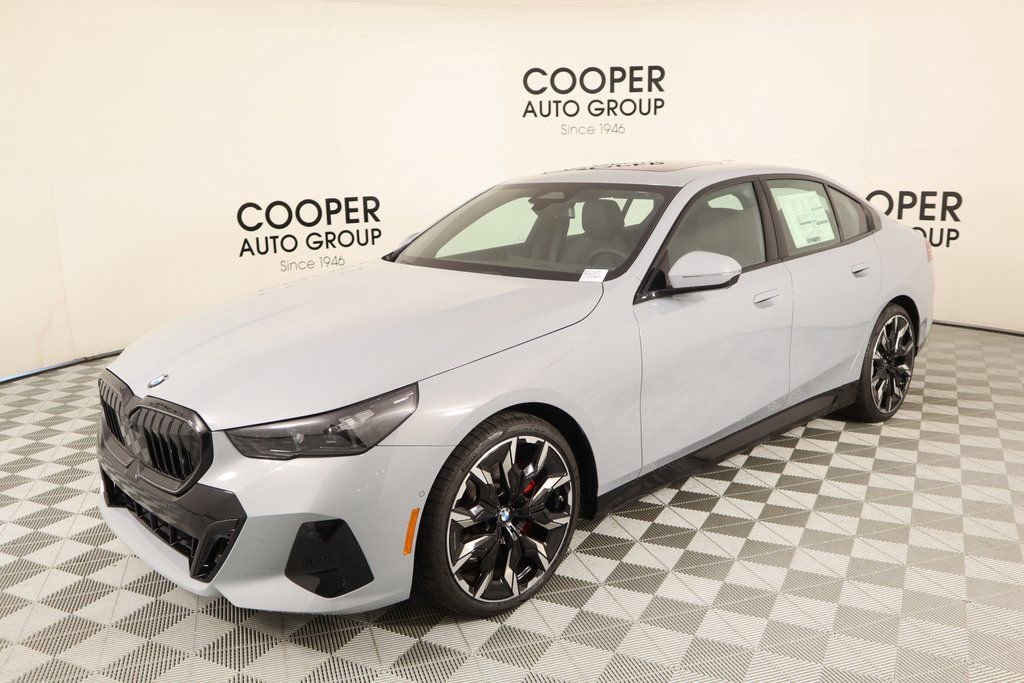 New 2025 BMW 530i w/ M Sport Package RWD image 11