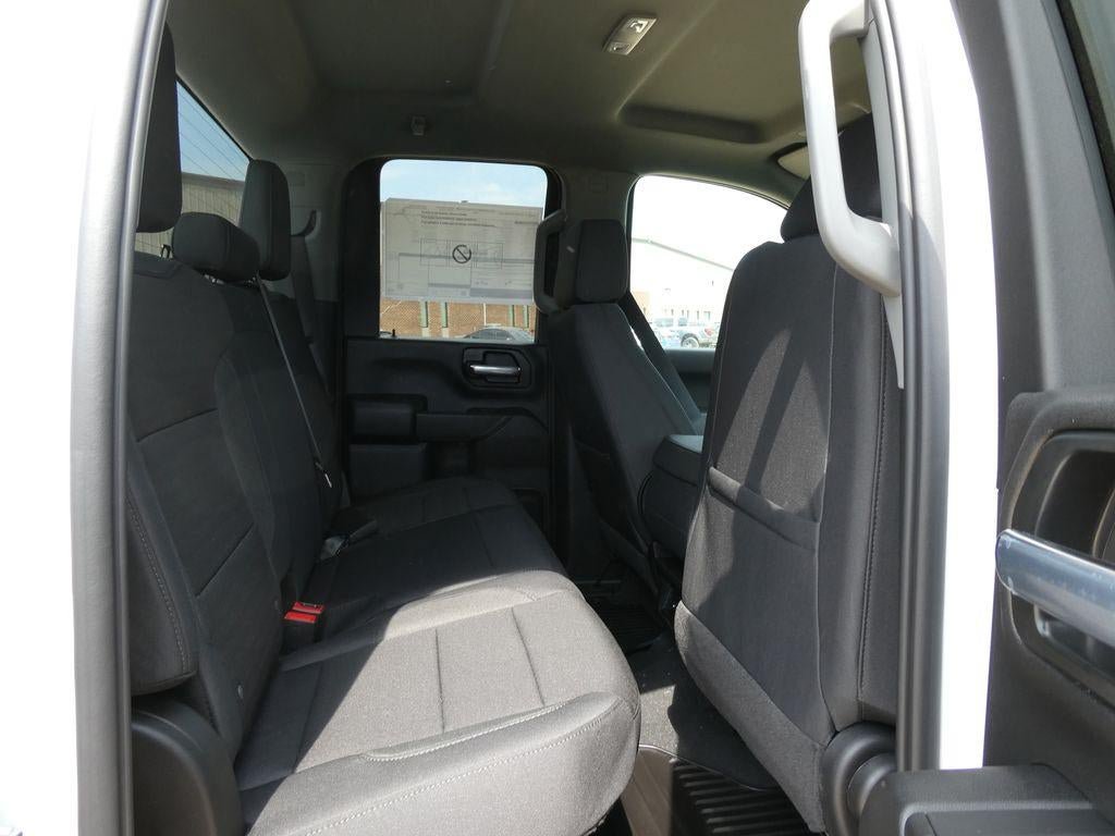 New 2026 Chevrolet Silverado 2500 Custom w/ Custom Value Package AWD/4WD image 11