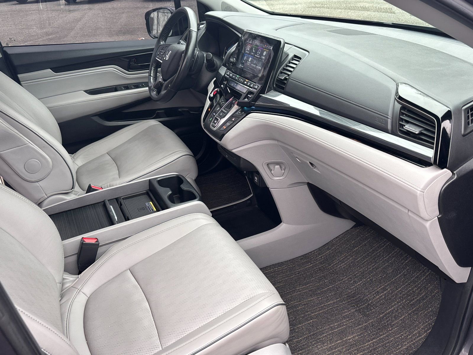 Used 2022 Honda Odyssey Elite image 19