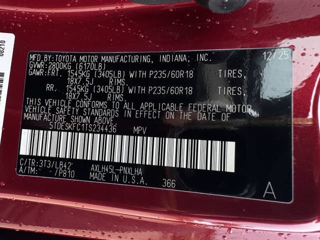 Used 2026 Toyota Sienna Platinum AWD/4WD image 29