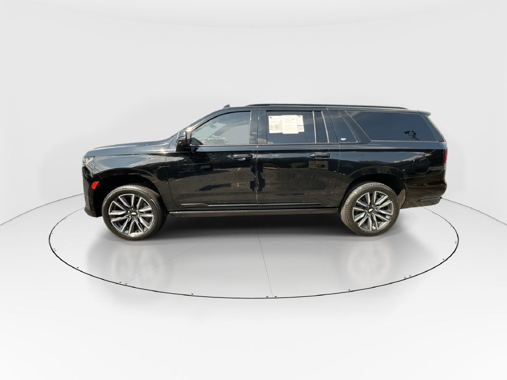 Used 2024 Cadillac Escalade ESV Sport Platinum AWD/4WD image 5